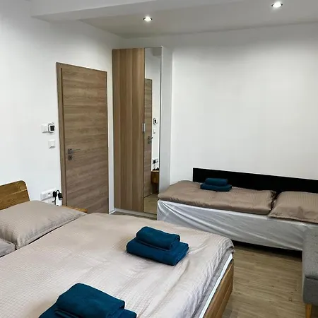 House Tatras Апартаменты *